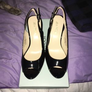 Very Classy Jenn Ardor Black Pumps